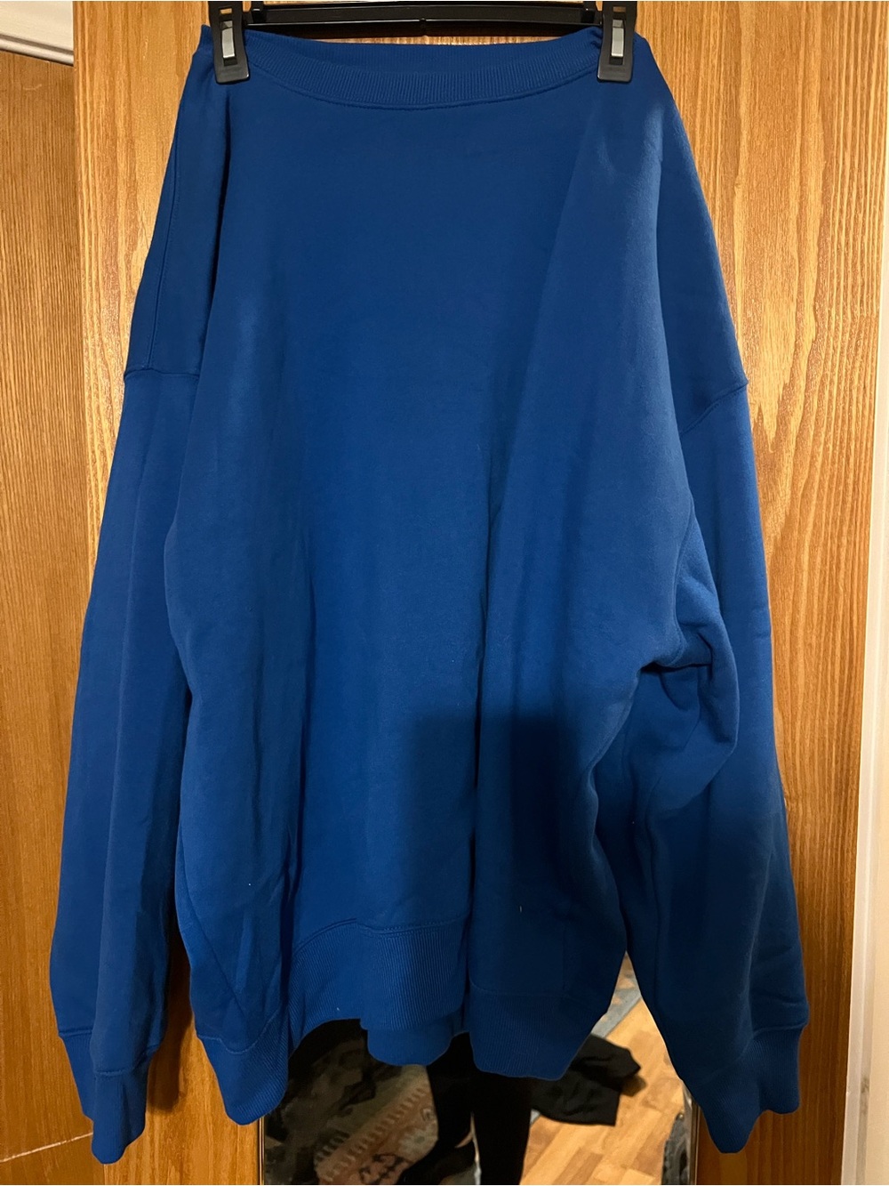 Zenana Outfitters Women's Crewneck Sweater - Electric Blue